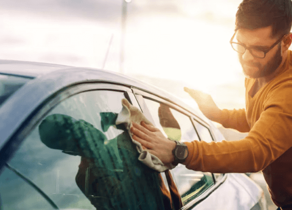 Discover the Best Car Window Cleaner for Your Vehicle (1)